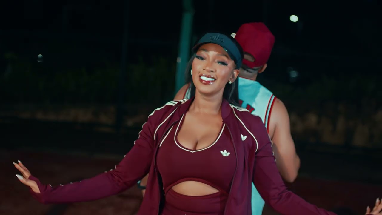 DJELYKABA BINTOU - LOVE NENE (VISUALIZER)
