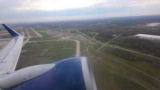 Delta Boeing 737932 Taking Off From Detroit Metro Airport!