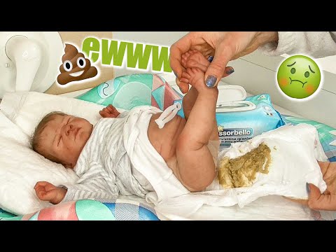 Video: Pampers lancia il più piccolo pannolino MAI e dona 3 milioni a bambini prematuri