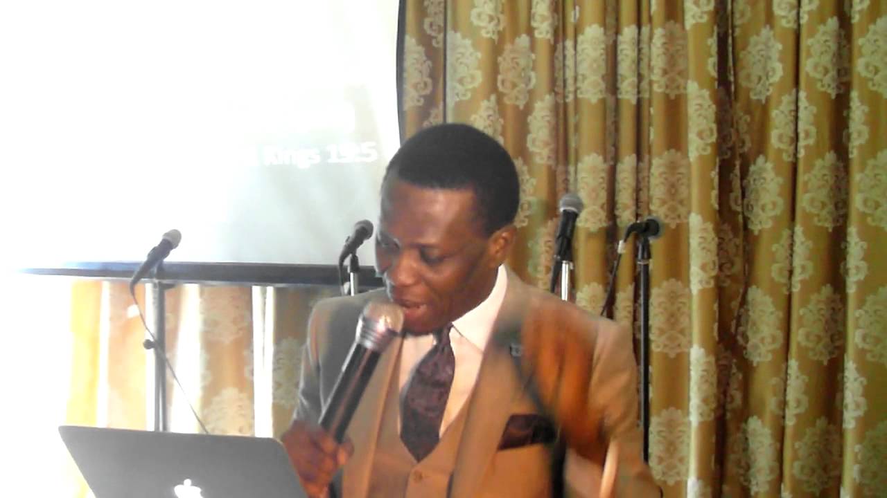 Pastor DARE ADEBOYE ministering at RCCG YMC-OOD, Wuse II ...