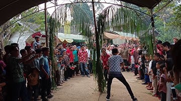 Lawang sekepeng suku dayak siang