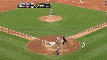 LAD@PHI: Revere singles to score a run