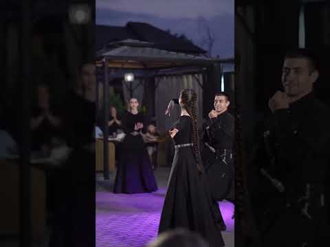 Невероятный танец от профессиональных танцоров! 💃🕺 #кавказ #dance #адыгэ #wedding #свадьба #love
