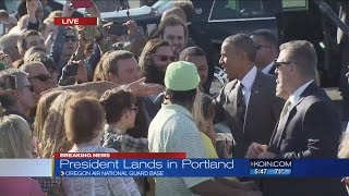 President Obama lands at PDX