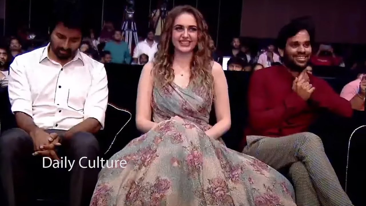 Siva Karthikeyan Superb Entry @ Prince Movie Pre Release Event | Maria | Anudeep KV | DC