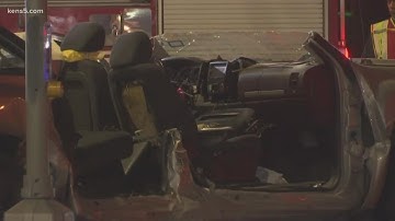 Driver charged with intoxication manslaughter after woman dies in crash Saturday evening, 5 left inj