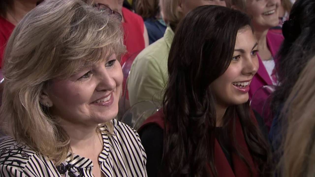 How to throw the best outdoor movie night YouTube