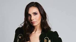 Hayat Mertel - Yol (Fikri Karayel Cover) Trt Fm Akustik Canlı Kayıt