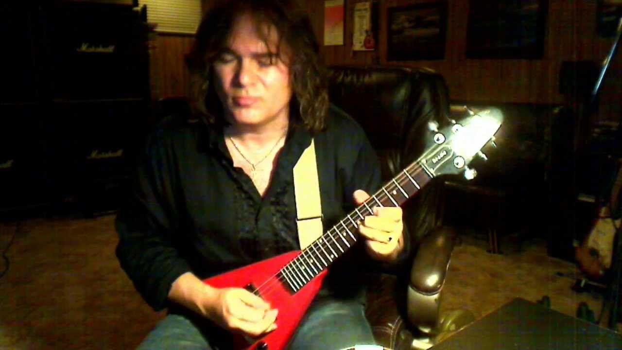 80's Rock Improv on a Maestro Mini V - YouTube