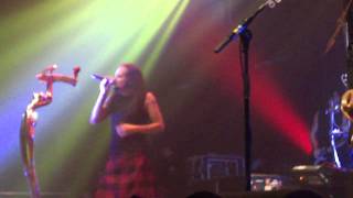 Famous KoRn - Blind FRONT ROW @ 013 Tilburg Holland Wealth