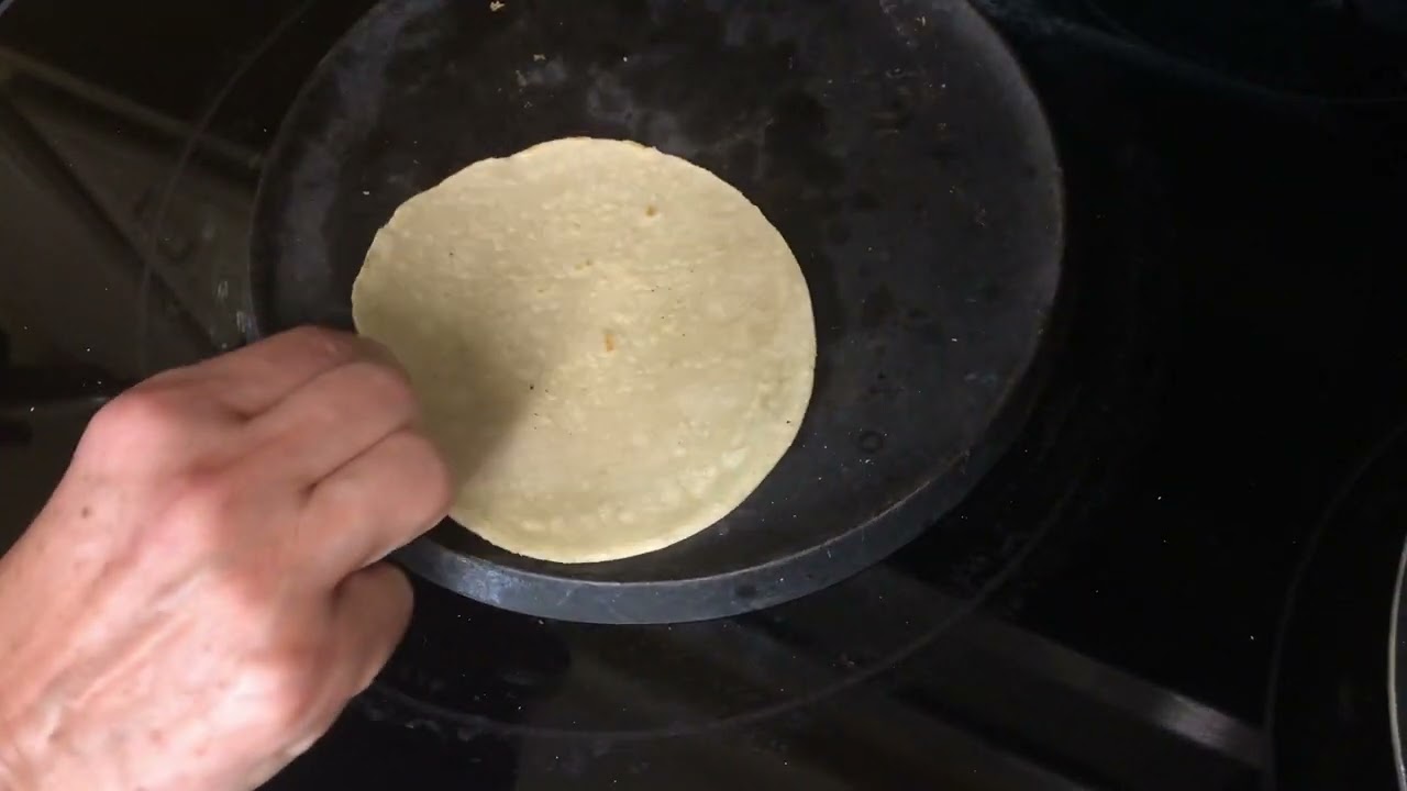 Del Comal - ¡No hay como una tortilla recién salida del comal