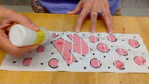 Making and using underglaze transfers for ceramics