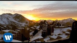 Video thumbnail of "Fuel Fandango - Fragile - acoustic version. Avoriaz, France."