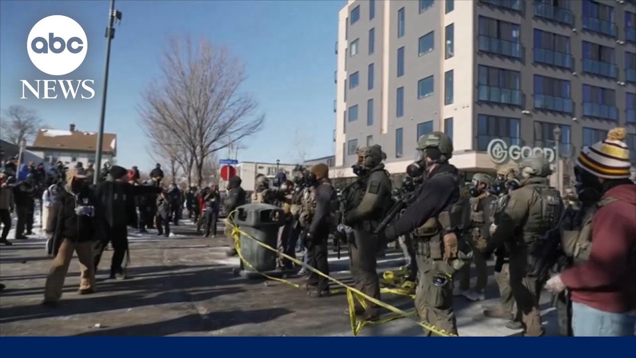 Federal agent shot and killed person that approached officers with handgun: DHS