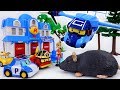 Giant Rat in The Brooms Town~! Robocar Poli, Rescue Your Friends