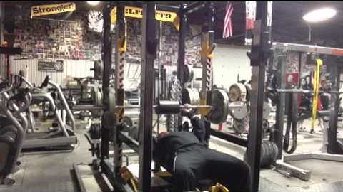 elitefts.com — Shoulder Saver Pad Bench Press