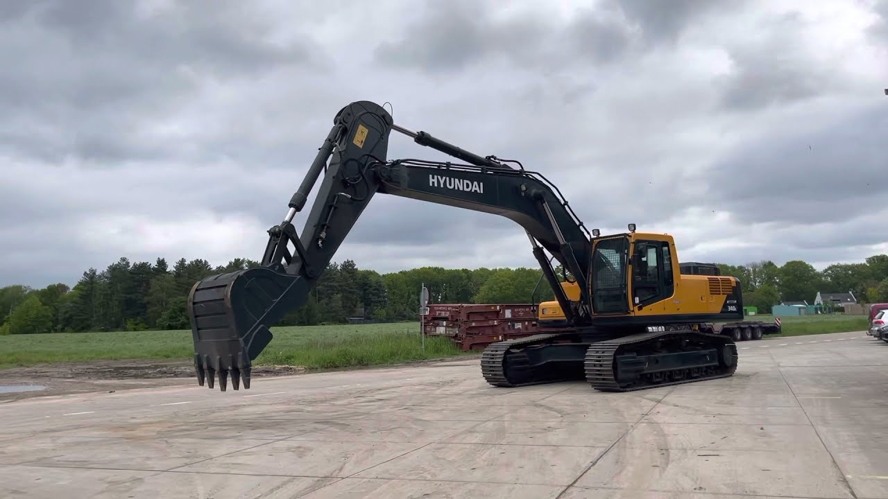 Hyundai R340L Excavator - New / Unused