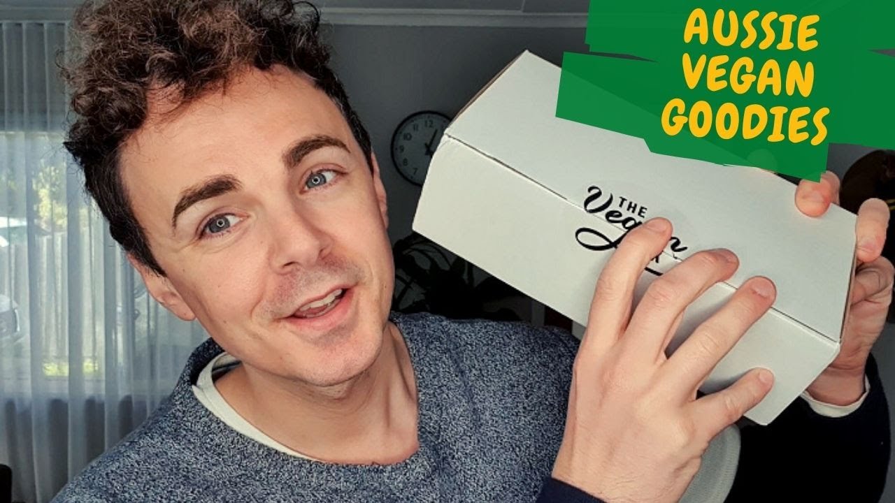 WHATS INSIDE THIS MONTHS VEGAN BOX? Unboxing AMAZING Vegan Products AUG2020