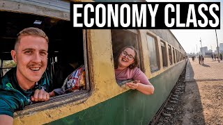 First Experience on Pakistan's LOWEST CLASS Train
