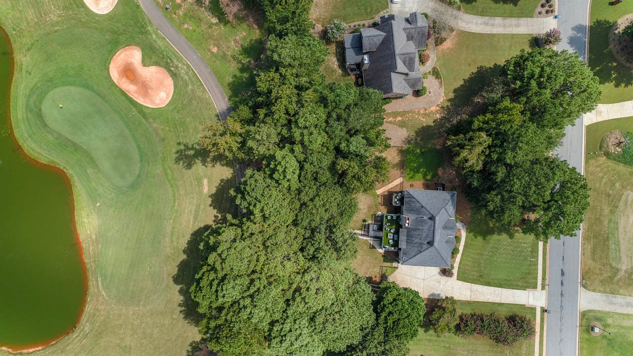 Stunning split-level home in Lake Dow North! 702 Euel Dr, McDonough, GA 30252