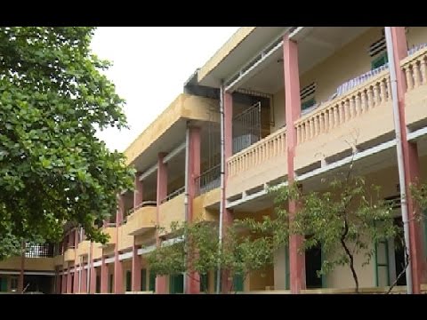 Video Trường Tiểu học Đông Thọ thiếu trầm trọng phòng học - YouTube
