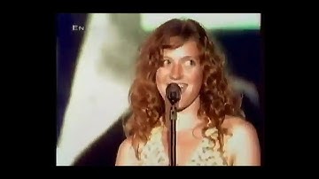 Junior Senior - Move Your Feet - Performance En direct