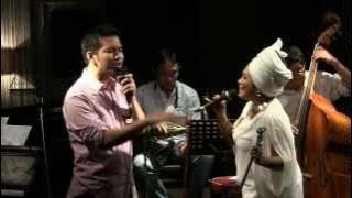 Rieka Roslan ft Emil Elestiano Dardak - Juwita Cintaku  @ Mostly Jazz 30/03/12 [HD]