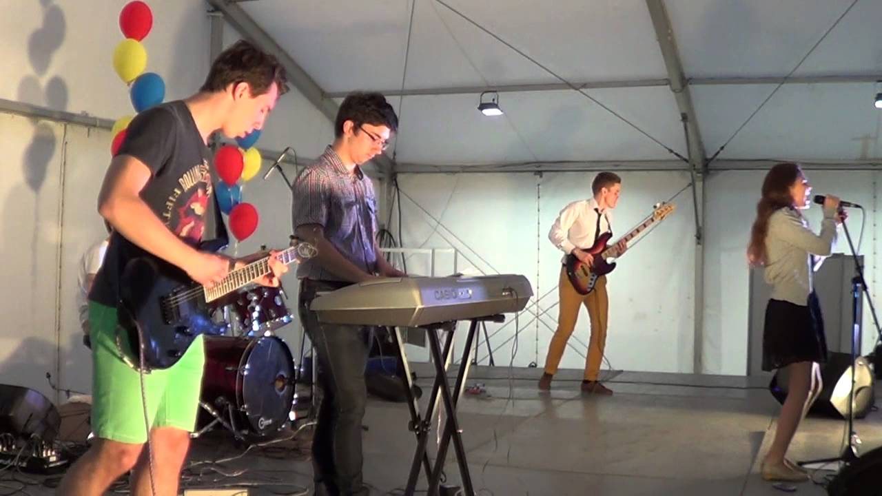 LRH - The Arrow and the Song | Live