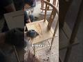 筆ひとつで、椅子が高級に見えます