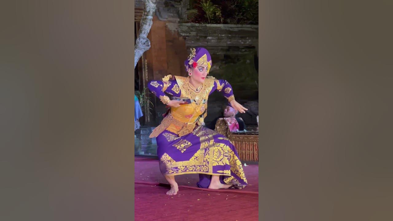 Enchanting Balinese Dance at Ubud Palace ✨ | Culture in Motion