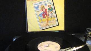 Billy Karloff And The Extremes - Summer Holiday