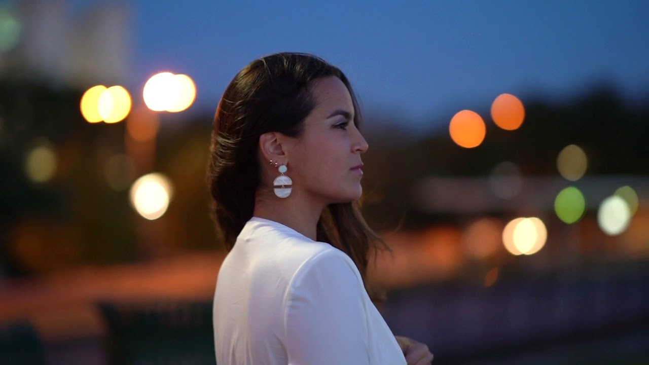 Erika Reyes: Sony a7iii with 85mm 1.4gmaster on Zhiyun Crane 3 Lab