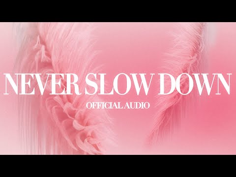 Woodie Gochild - Never slow down (Official Audio)