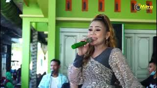 AKU TAK BUTUH CINTA-EVA AQWEILLA ROBYSTAR MUSIC LIVE PENDOSAWALAN MEI 2021