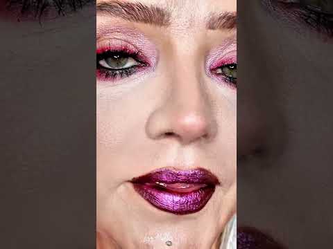 Que Nice‼️.. #mizz #labiosmetalicos #boca