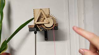 Laser cut wooden clock - The ticky bits.