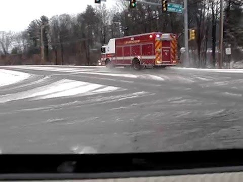 Londonderry Fire Rescue Responding to Vehicle Rollover - YouTube