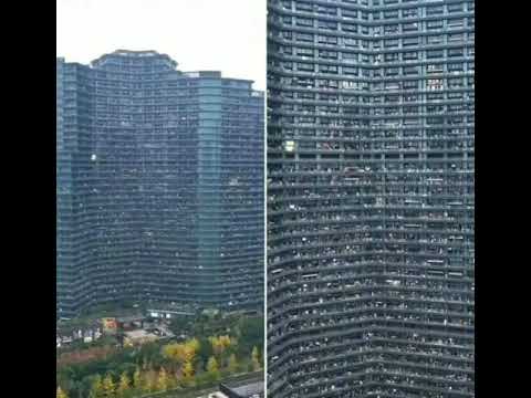 أكبر مبنى في العالم في مدينة هانجچو الصينية يسكنه أكثر من 30 000 شخص