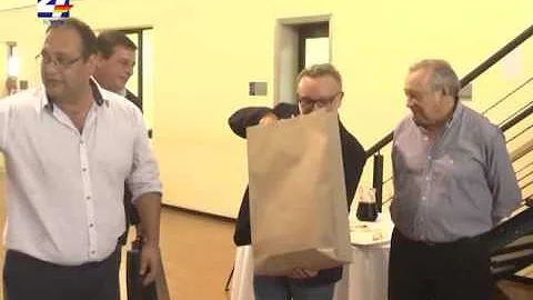 Cesar Faes fue homenajeado al dejar el cargo de Cn...