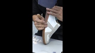Process Of Attaching The Soles Of German Military Sneakers
