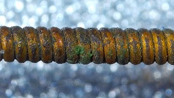 100-Year-Old Guitar Mandolin String Under a Microscope!