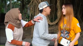 Bos Muda Disamperin Cewek Disaat Berdua Sama Pacarnya Yg Ternyata Selingkuhannya Dan Akhirnya...