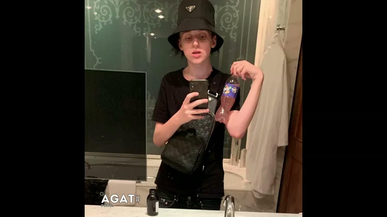 Baby melo рэпер. Бэйби мелло. Сколько девушке беби мело. Гога беби мело. Сколько лет бэйби мело.