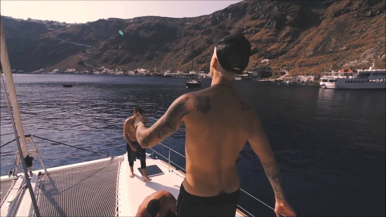 джастин бибер колд ватер. Cold water justin bieber. Cold water justin bieber.