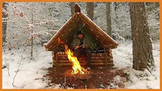Winter Bushcraft Camping, Building a forest shelter, Baking meat in clay, 3 days in the wilderness