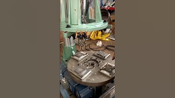 Khoan Taro 4 Mũi Cùng Lúc Với Bộ Khoan Đa Trục