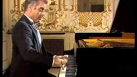 Mozart Piano Sonata No 16 C major K 545 Barenboim