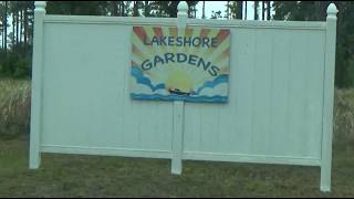 Rolling through Hawthorne, Florida's Lakeshore Gardens community. Very nice area.