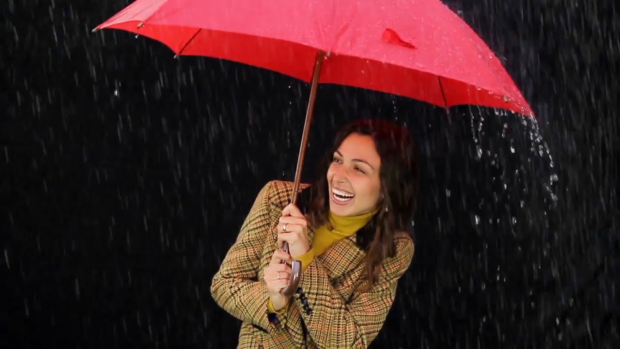 анимированные зонтики. дождливый день. дождь зонт. человек под зонтом. романтика мокнешь без зонтика.