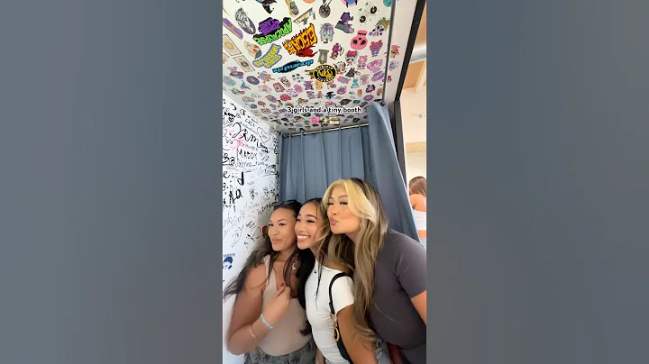 we FOUND booth by bryant 🤣🎞️ #photobooth #girlsday #bestfriends